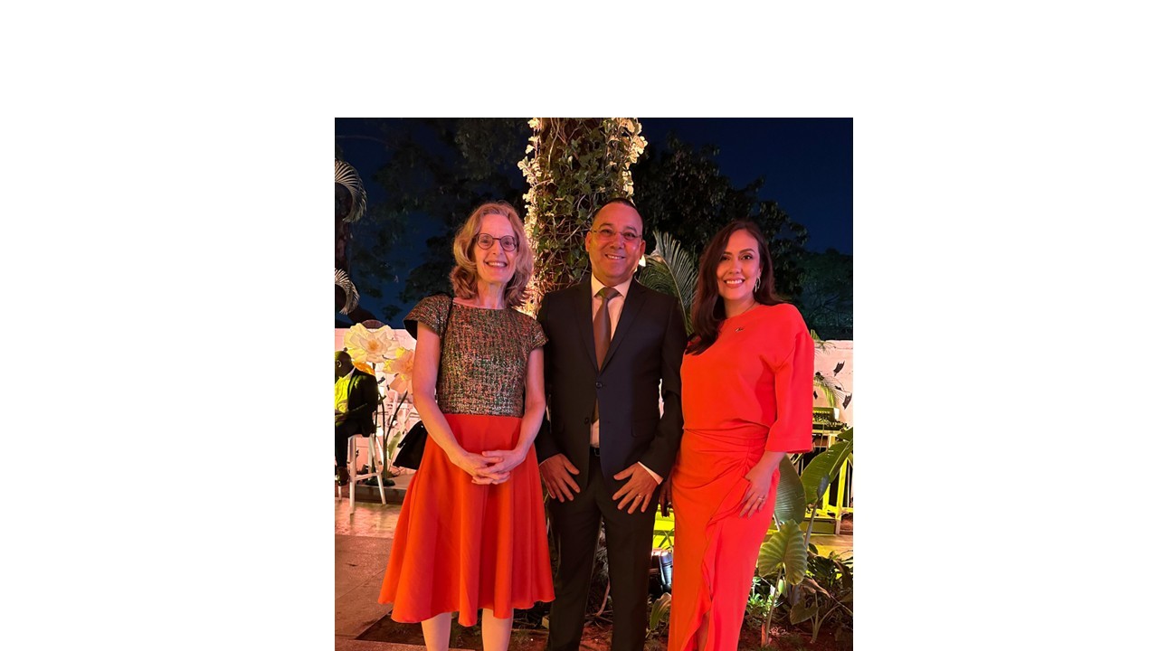 UJES PARTICIPA NAS CELEBRAÇÕES DO DIA DO REI WILLEM-ALEXANDER